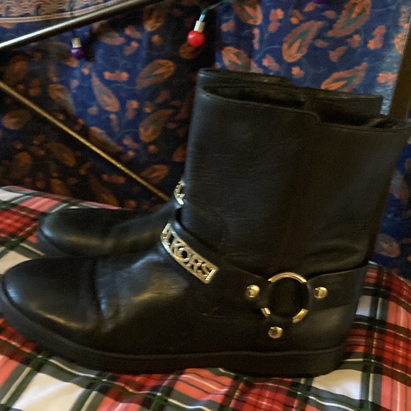 Michael Kors short black leather western boots size 8 med nice - Picture 3 of 9